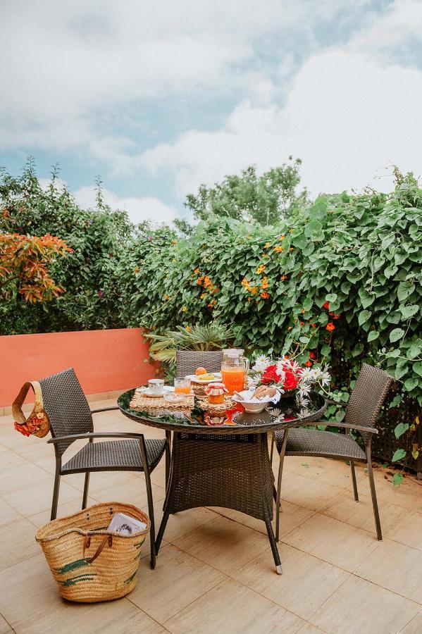 Homeforguest Rural House With Garden El Laurel กาโกรอนเต ภายนอก รูปภาพ